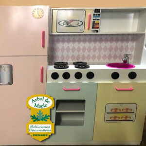 cocina para niñas en madera grande Puembo Cumbayá, Samborondón