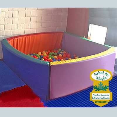 Diversi n l dica Piscina de Pelotas Cuadrada
