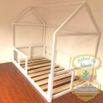 Cama montessori Casita con protectores Quito Guayaquil Manta Ambato Loja