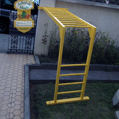 escalera de braquiación en Madera, Quito, Cumbaya, Puembo Guayaquil. Terapia Motricidad gruesa